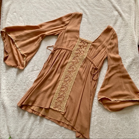 Free People Dresses & Skirts - Tan Boho Lace Free People Dress